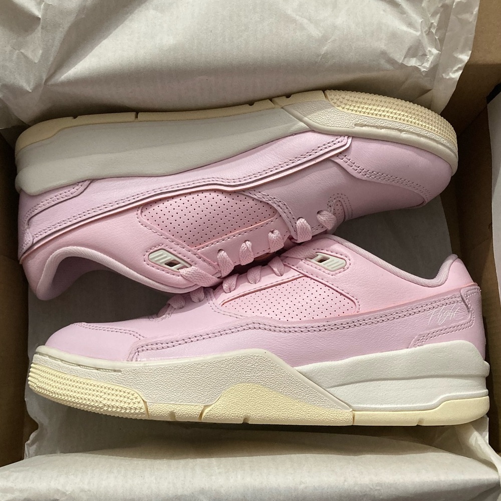 NEW BIG KIDS' JORDAN Pink Leather Flight Court Casual Sneakers - Size 6y